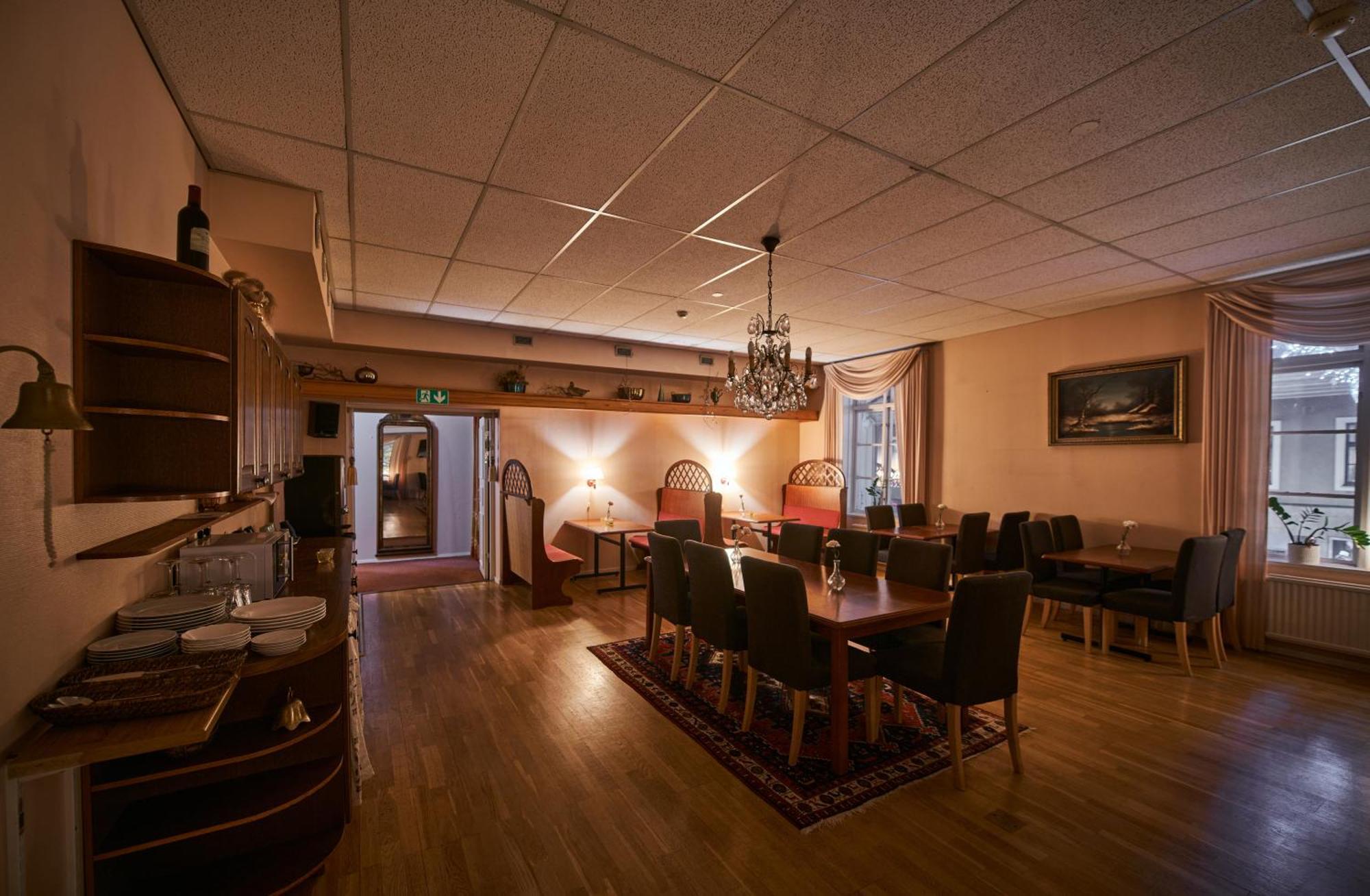 Hotell Laeckoe Lidkoping Bagian luar foto