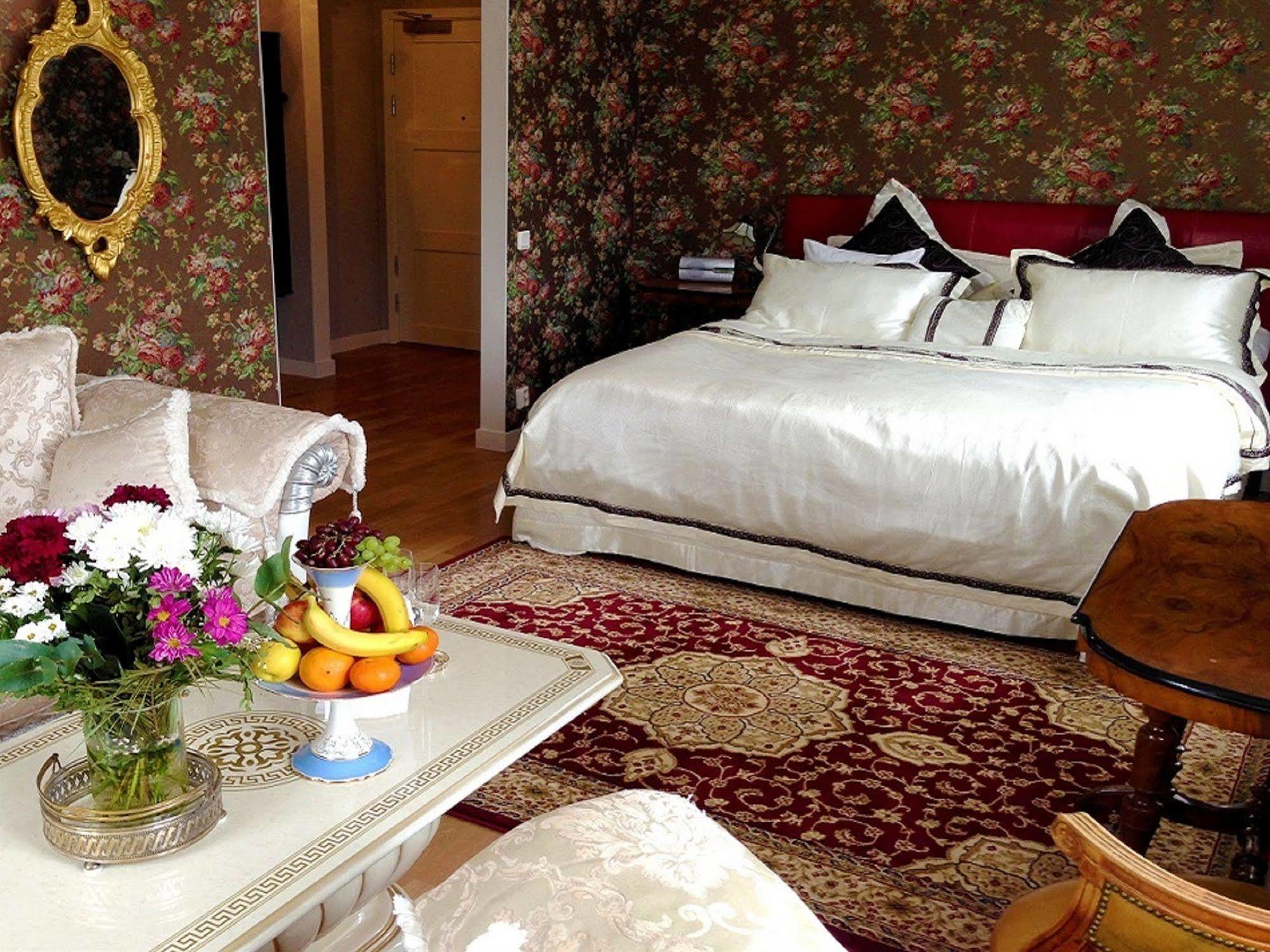 Hotell Laeckoe Lidkoping Bagian luar foto